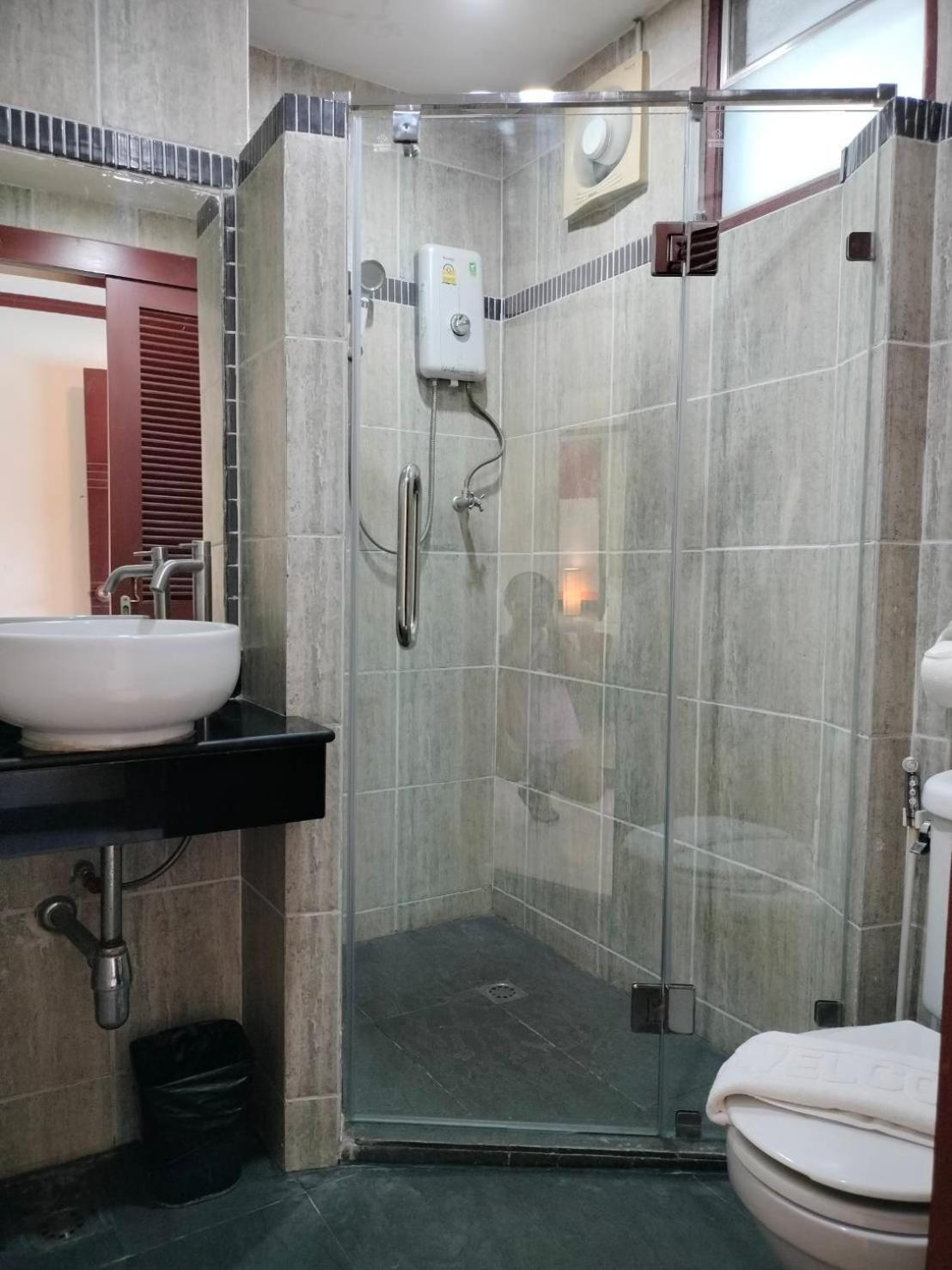 Khon Kaen Orchid Hotel Bagian luar foto