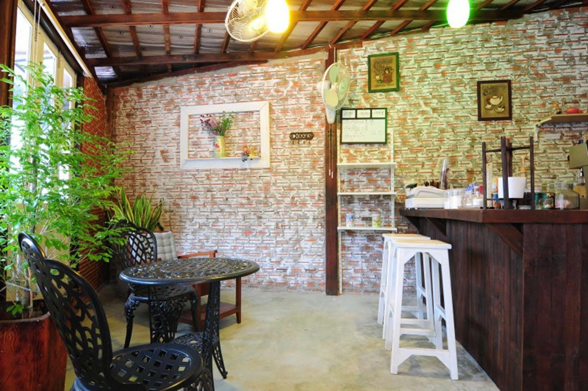 Khon Kaen Orchid Hotel Bagian luar foto